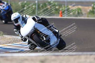 media/Sep-20-2025-TrackDaz (Sat) [[27f0cde673]]/B Group/220pm (Turn 9)/